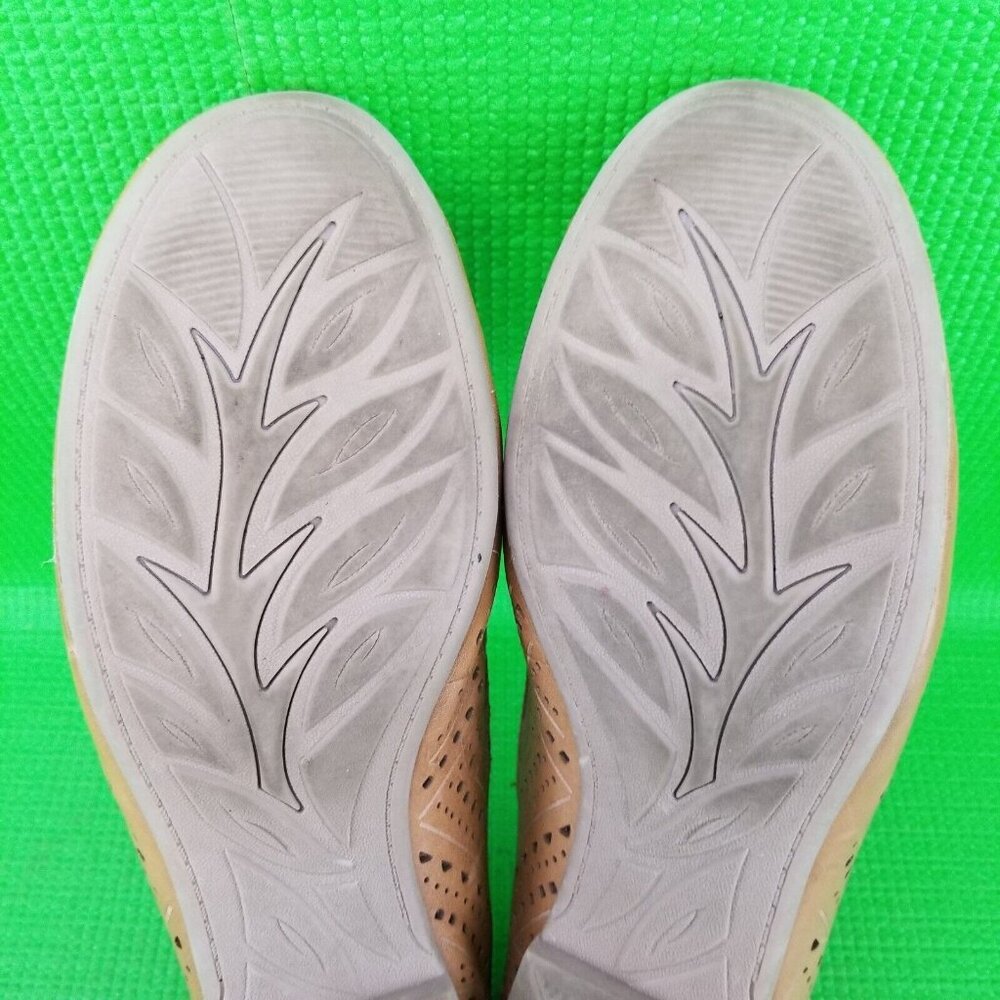 ✅ WOMENS 9B EARTH ROYALE SAND BROWN LEATHER BALLET FLATS LOAFERS DRESS SHOES - Picture 13 of 16